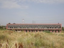 Le hangar dans la prairie de Tolila+Gilliland