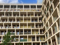 D'anciens locaux du ministère de la Défense ...