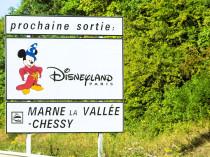 Euro Disney : plus-values faciles, et retards en ...