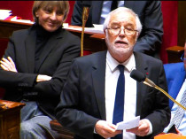 François Rebsamen promet des délais pour la mise ...