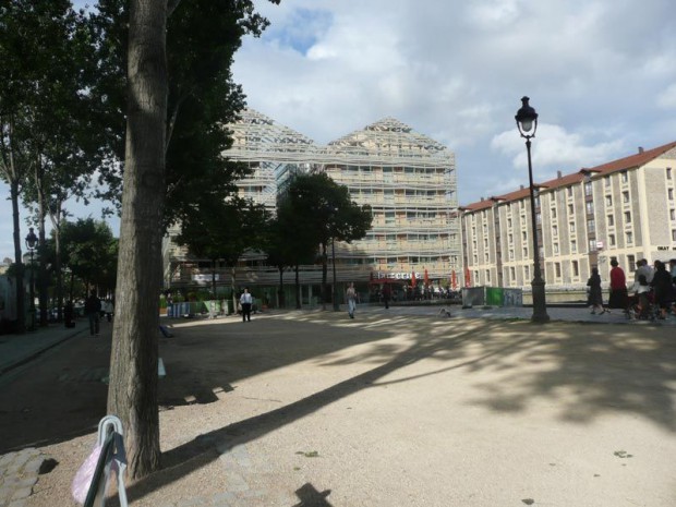 Vue générale de l'Hôtel Quai de Seine