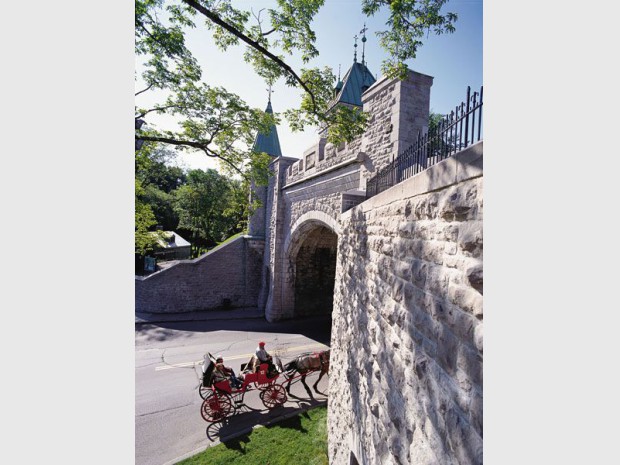 Porte Saint-Louis, Vieux-Québec