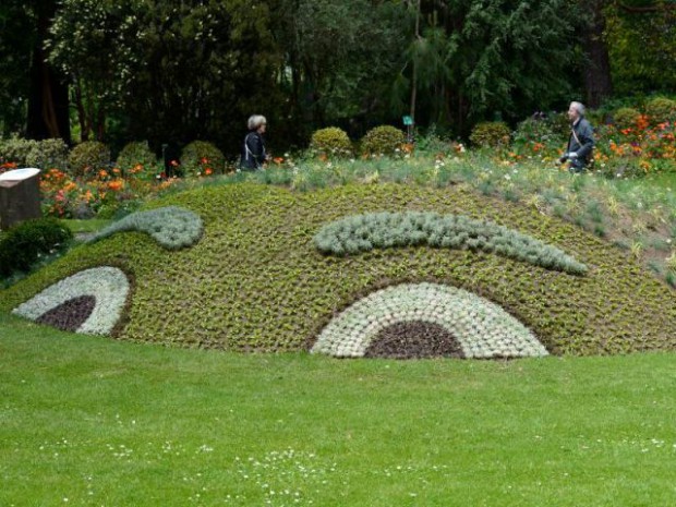 Des créatures extraordinaires envahissent le jardin des plantes de Nantes