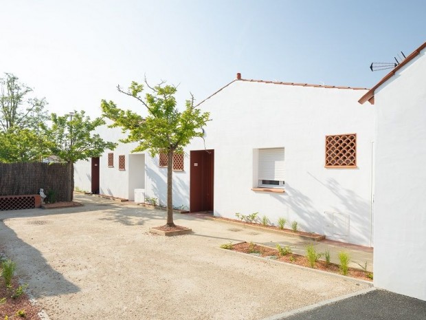 Cinq maisons individuelles à Saint-Jean-de-Beugné