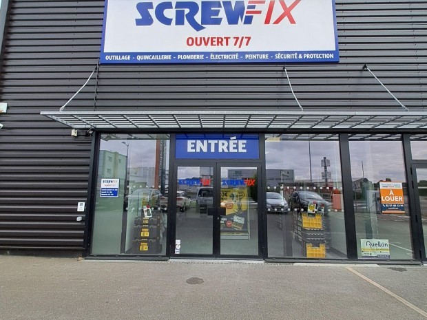 Enseigne Screwfix à Saint-Brieuc