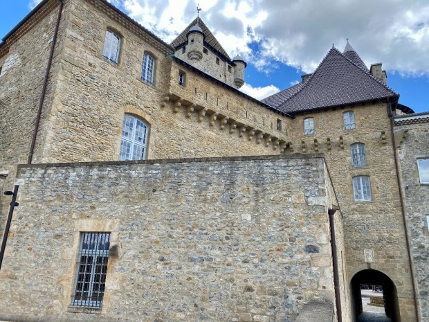 Château d'Aubenas centre d'art contemporain