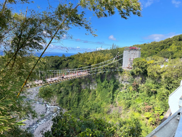 Pont suspendu de la Rivière de l'Est La Réunion