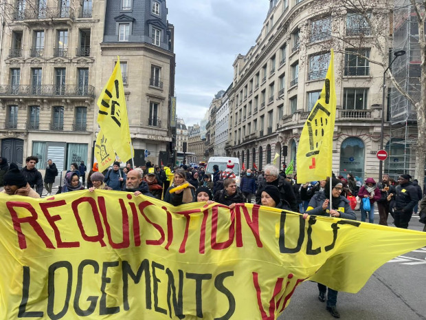 Manifestation du Droit au logement, à Paris, le 5 janvier 2025.