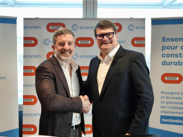 Signature du partenariat entre Bouygues construction et Ecocem