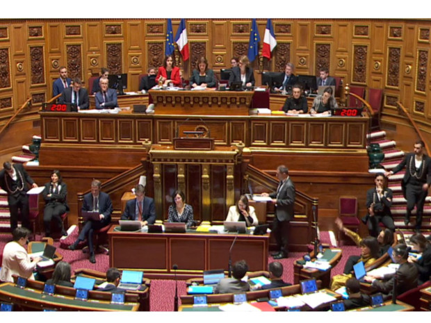 Sénat adoption projet de loi Mayotte