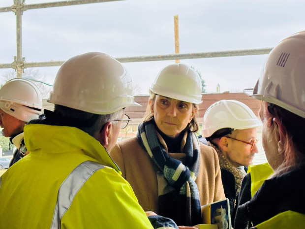 Valérie Létard Visite de chantier Immobilière 3F à Ormesson-sur-Marne le 7 février 2025 2